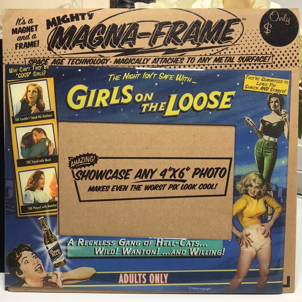 Vintage Retro Inspired Magnetic Picture Frame